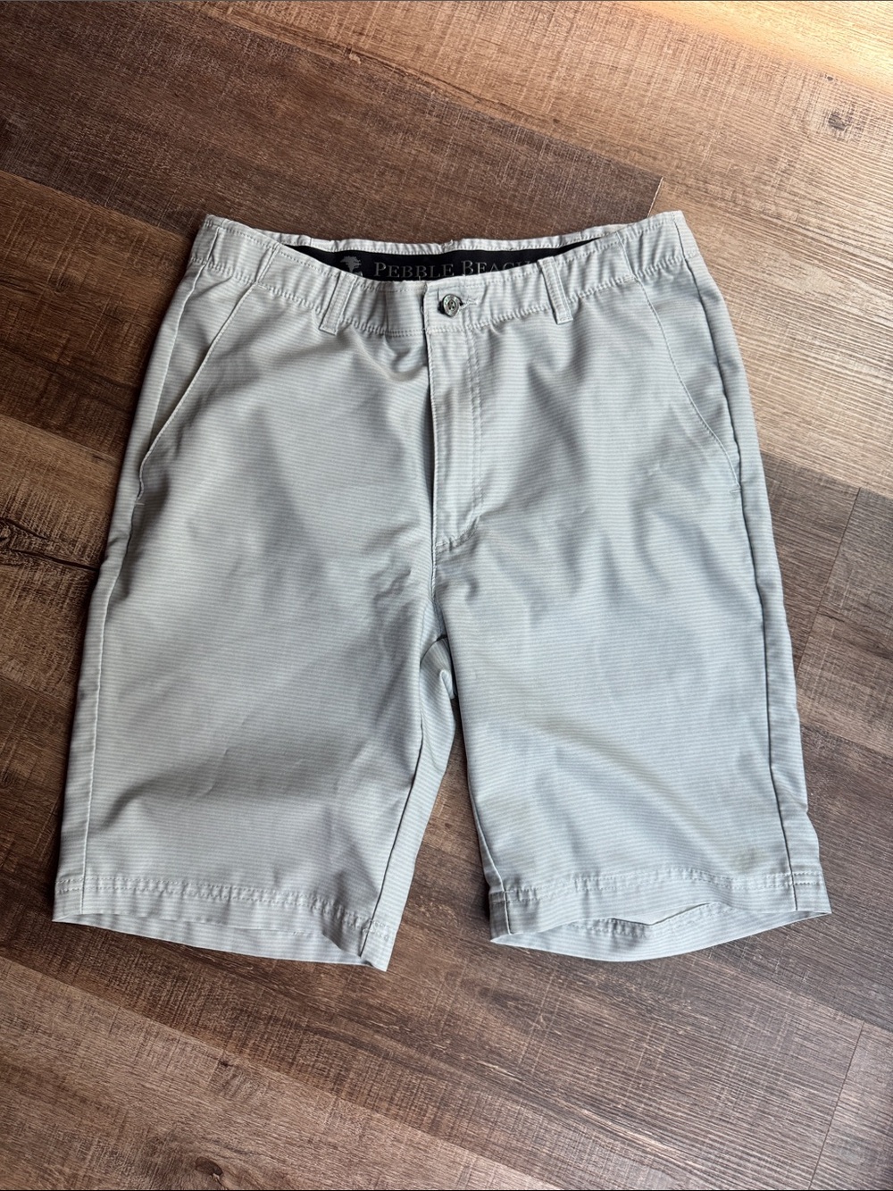 Pebble Beach Men's Light Gray Performance Flat-Front Shorts